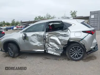 2022 Lexus NX 350h с VIN JTJAKCEZ3N5003098, выставлен на аукционе IAAI как лот 42421013 с пробегом 29 566 миль миль и . История ставок и продаж доступна на DreamBid. Изображение 14.