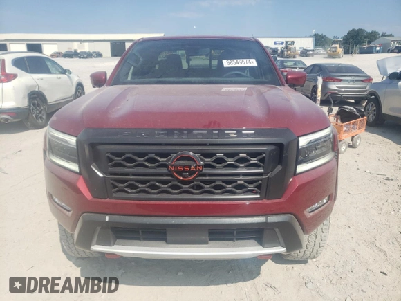 2024 Nissan Frontier PRO-4X with VIN 1N6ED1EK2RN637690, listed as a Copart auction lot 68549674 with 2,539 mi miles and Salvage Title. Bid and sale history available at carsss.com. Image 5.