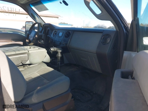 2015 Ford Super Duty F-250 SRW XL with VIN 1FDBF2B61FEA47596, listed as a IAAI auction lot 41430164 with 595,329 mi miles. Bid and sale history available at carsss.com. Image 5.