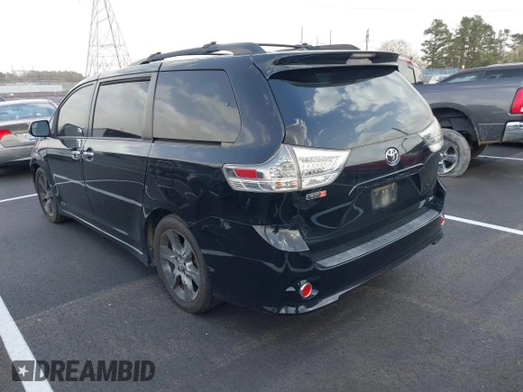 2015 Toyota Sienna SE with VIN 5TDXK3DC3FS534713, listed as a IAAI auction lot 41813651 with 200,030 mi miles and . Bid and sale history available at DreamBid. Image 3.