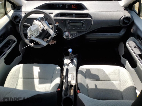 2014 Toyota Prius One z VIN JTDKDTB32E1079971, wystawiony jako Copart lot #58444555 z przebiegiem 50 531 mil mil oraz Szkoda całkowita • Salvage title. Historia ofert i sprzedaży dostępna na DreamBid. Obrazek 8.