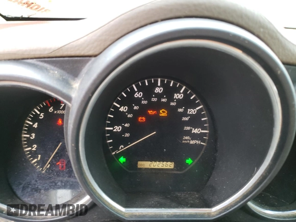 2006 Lexus RX 330 with VIN 2T2HA31U36C096655, listed as a Copart auction lot 70582653 with 202,562 mi miles and Non Repairable. Bid and sale history available at carsss.com. Image 9.