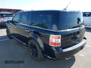 2009 Ford Flex SEL z VIN 2FMDK52C09BA15752, wystawiony jako IAAI lot #42218445 z przebiegiem 118 604 mil mil oraz . Historia ofert i sprzedaży dostępna na DreamBid. Obrazek 3.