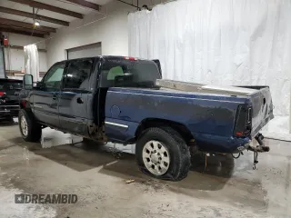 2003 GMC Sierra 2500HD SLT z VIN 1GTHK23103F107158, wystawiony jako Copart lot #50429915 z przebiegiem Nie podano mil oraz Szkoda całkowita • Salvage title. Historia ofert i sprzedaży dostępna na DreamBid. Obrazek 2.