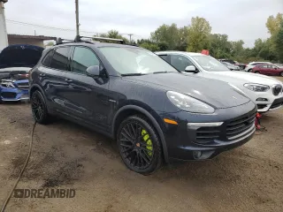 2016 Porsche Cayenne S E-Hybrid with VIN WP1AE2A26GLA60874, listed as a Copart auction lot 71991424 with 115,634 mi miles and Salvage title. Bid and sale history available at DreamBid. Image 4.