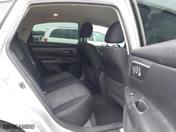 2016 Nissan Altima 2.5 SL with VIN 1N4AL3APXGC176545, listed as a IAAI auction lot 41780585 with 119,805 mi miles. Bid and sale history available at carsss.com. Image 8.