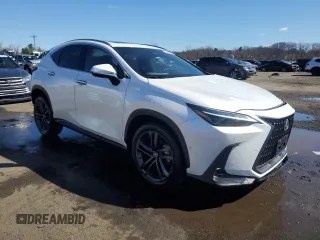 2024 Lexus NX 450h+ Luxury z VIN JTJHKCFZ0R2040386, wystawiony jako Copart lot #50497555 z przebiegiem 18 410 mil mil oraz Szkoda całkowita • Salvage title. Historia ofert i sprzedaży dostępna na DreamBid. Obrazek 4.