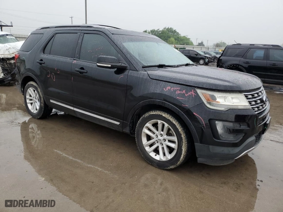 2016 Ford Explorer XLT with VIN 1FM5K7D88GGB51464, listed as a Copart auction lot 51342845 with 185,373 mi miles and Salvage Title. Bid and sale history available at carsss.com. Image 4.