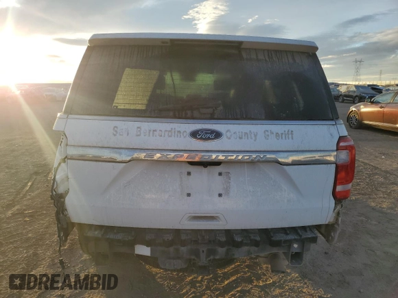 2019 Ford Expedition XL z VIN 1FMJU1GT4KEA06366, wystawiony jako Copart lot #82216214 z przebiegiem 158 704 mil mil oraz Czysty tytuł • Clean title. Historia ofert i sprzedaży dostępna na DreamBid. Obrazek 6.