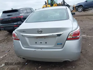 2014 Nissan Altima 2.5 SV with VIN 1N4AL3AP6EC166513, listed as a IAAI auction lot 41903832 with 217,512 mi miles. Bid and sale history available at carsss.com. Image 16.