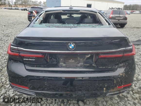 2020 BMW 7 Series 740i xDrive with VIN WBA7T4C01LGF97390, listed as a Copart auction lot 47639165 with Not provided miles and Salvage title. Bid and sale history available at DreamBid. Image 6.