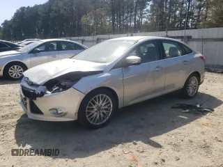 2012 Ford Focus SEL with VIN 1FAHP3H2XCL360665, listed as a Copart auction lot 53663585 with 53,071 mi miles and Salvage Title. Bid and sale history available at carsss.com. Image 1.