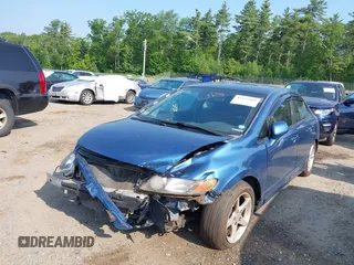 2008 Honda Civic LX z VIN 1HGFA16588L045778, wystawiony jako IAAI lot #42422102 z przebiegiem 232 473 mil mil oraz . Historia ofert i sprzedaży dostępna na DreamBid. Obrazek 2.