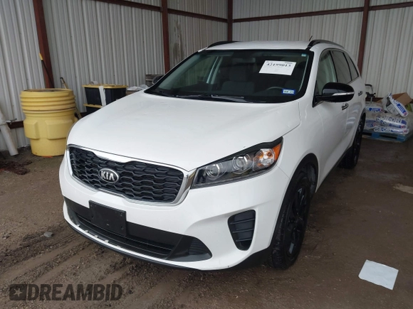2019 Kia Sorento LX z VIN 5XYPG4A57KG609790, wystawiony jako IAAI lot #42199013 z przebiegiem 83 091 mil mil oraz . Historia ofert i sprzedaży dostępna na DreamBid. Obrazek 18.