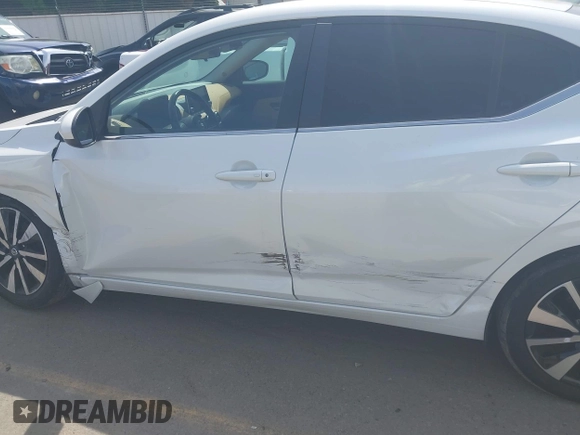 2022 Nissan Sentra SV with VIN 3N1AB8CVXNY295869, listed as a IAAI auction lot 41976310 with 16,126 mi miles and . Bid and sale history available at DreamBid. Image 17.
