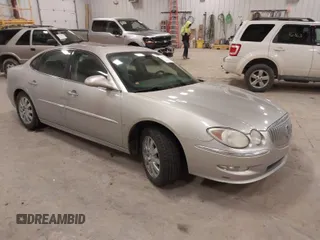 2008 Buick LaCrosse CXL with VIN 2G4WD582181278869, listed as a IAAI auction lot 41734181 with 152,518 mi miles. Bid and sale history available at carsss.com. Image 1.