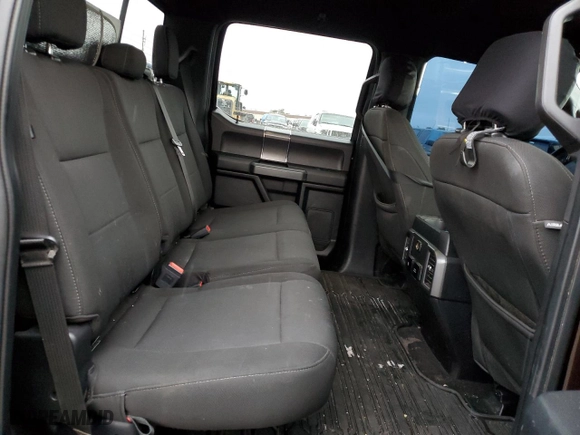 2019 Ford F-150 XL with VIN 1FTEW1E47KKC60019, listed as a Copart auction lot 48233005 with 158,181 mi miles and Clean Title. Bid and sale history available at carsss.com. Image 10.