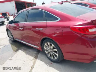 2015 Hyundai Sonata 2.4L Limited with VIN 5NPE34AFXFH112145, listed as a IAAI auction lot 42025615 with 231,496 mi miles. Bid and sale history available at carsss.com. Image 14.