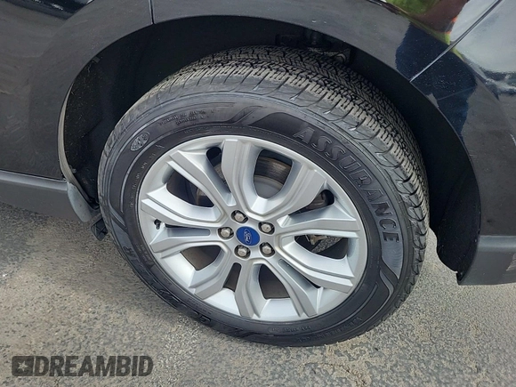 2020 Ford Edge Titanium with VIN 2FMPK3K99LBA73839, listed as a IAAI auction lot 42843885 with 92,381 mi miles and . Bid and sale history available at DreamBid. Image 40.