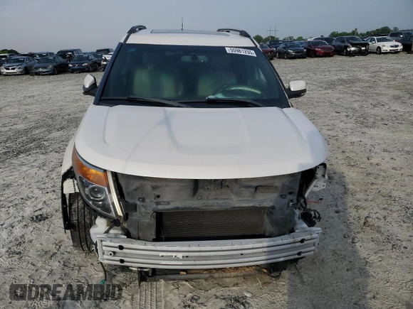 2011 Ford Explorer Limited с VIN 1FMHK7F89BGA95280, выставлен на аукционе Copart как лот 55981255 с пробегом 124 079 миль миль и Списание • Salvage title. История ставок и продаж доступна на DreamBid. Изображение 5.
