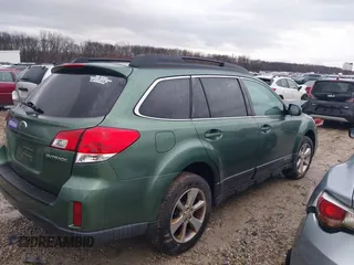 2013 Subaru Outback Premium с VIN 4S4BRCGC8D3247010, выставлен на аукционе IAAI как лот 41212433 с пробегом 221 139 миль миль и . История ставок и продаж доступна на DreamBid. Изображение 4.