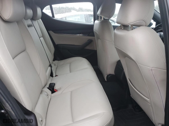 2019 Mazda Mazda3 Hatchback with VIN JM1BPBJM8K1137699, listed as a Copart auction lot 76666384 with 0 mi miles and Non Repairable. Bid and sale history available at carsss.com. Image 10.