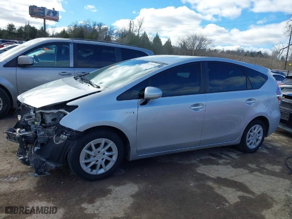 2015 Toyota Prius v Two with VIN JTDZN3EU2FJ037348, listed as a IAAI auction lot 41225188 with 147,822 mi miles. Bid and sale history available at carsss.com. Image 15.