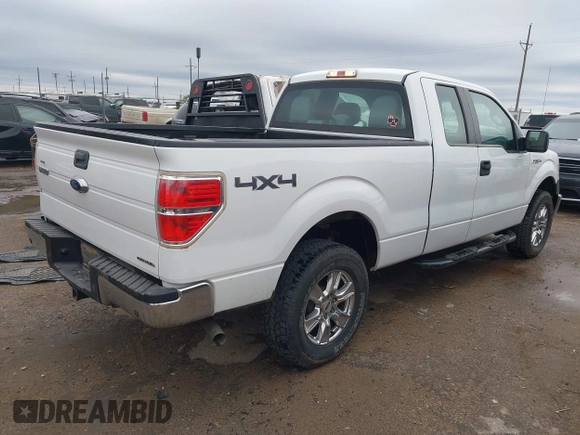 2014 Ford F-150 XL z VIN 1FTFX1EF0EKD45971, wystawiony jako IAAI lot #41952029 z przebiegiem 168 634 mil mil oraz . Historia ofert i sprzedaży dostępna na DreamBid. Obrazek 4.