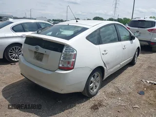2008 Toyota Prius with VIN JTDKB20U983361755, listed as a IAAI auction lot 42187981 with 220,113 mi miles. Bid and sale history available at carsss.com. Image 4.