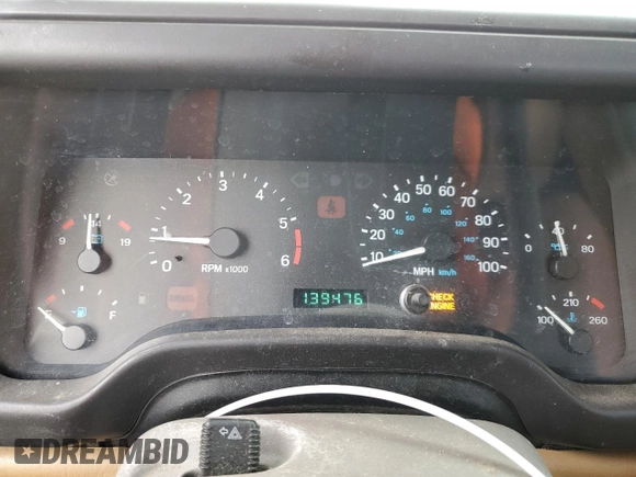 1998 Jeep Wrangler Sahara с VIN 1J4FY49S0WP727745, выставлен на аукционе Copart как лот 60546955 с пробегом 139 476 миль миль и Чистый • Clean title. История ставок и продаж доступна на DreamBid. Изображение 9.
