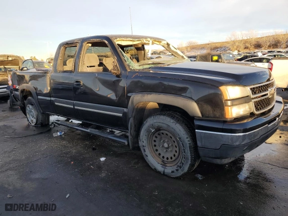 2006 Chevrolet Silverado 1500 LT3 with VIN 1GCEK19Z76Z292287, listed as a Copart auction lot 42634705 with 0 mi miles and Salvage Title. Bid and sale history available at carsss.com. Image 4.