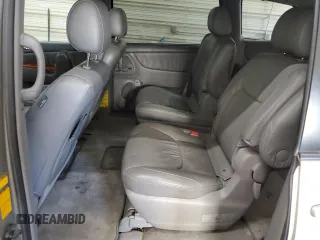 2006 Toyota Sienna XLE with VIN 5TDBA22C16S068161, listed as a Copart auction lot 55148035 with 494,678 mi miles and Salvage Title. Bid and sale history available at DreamBid. Image 11.