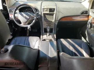 2011 Lincoln MKX z VIN 2LMDJ6JK9BBJ05106, wystawiony jako Copart lot #54826325 z przebiegiem 189 687 mil mil oraz Szkoda całkowita • Salvage title. Historia ofert i sprzedaży dostępna na DreamBid. Obrazek 8.