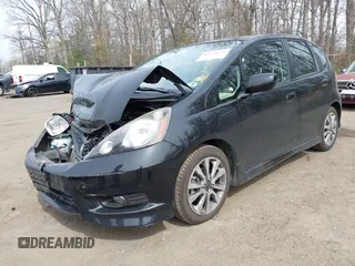 2013 Honda Fit Sport with VIN JHMGE8H59DC046377, listed as a IAAI auction lot 41921693 with 89,704 mi miles. Bid and sale history available at carsss.com. Image 17.