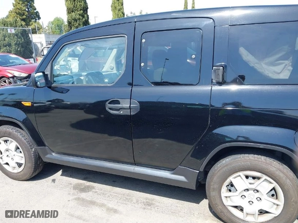 2010 Honda Element LX with VIN 5J6YH1H3XAL003109, listed as a IAAI auction lot 41839027 with NaN miles. Bid and sale history available at carsss.com. Image 14.