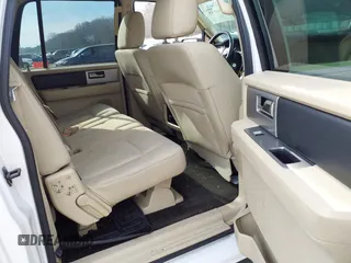 2017 Ford Expedition Max XLT z VIN 1FMJK1HT8HEA52523, wystawiony jako IAAI lot #41790755 z przebiegiem 200 000 mil mil oraz . Historia ofert i sprzedaży dostępna na DreamBid. Obrazek 8.