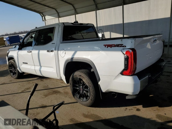 2022 Toyota Tundra Limited with VIN 5TFJA5ABXNX010225, listed as a Copart auction lot 41929245 with 28,476 mi miles and Salvage title. Bid and sale history available at DreamBid. Image 2.