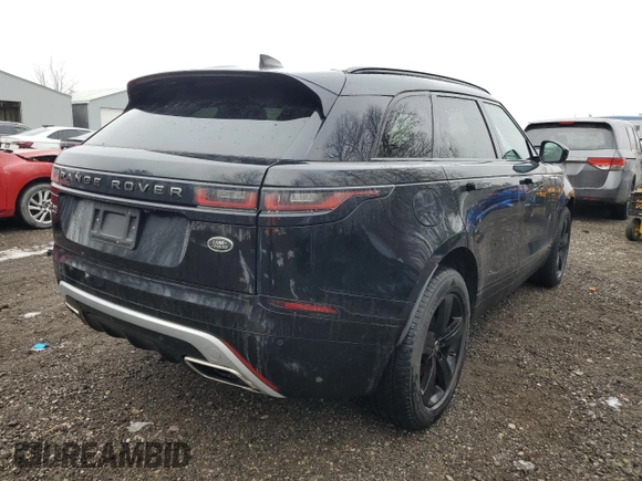 2020 Land Rover Range Rover Velar R-Dynamic S z VIN SALYK2FV2LA254327, wystawiony jako Copart lot #83226864 z przebiegiem 89 716 mil mil oraz Czysty tytuł • Clean title. Historia ofert i sprzedaży dostępna na DreamBid. Obrazek 3.