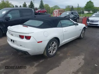 2013 Chevrolet Camaro LT with VIN 2G1FB3D33D9110233, listed as a IAAI auction lot 42219580 with 157,418 mi miles and . Bid and sale history available at DreamBid. Image 4.