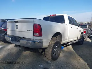 2016 Ram 2500 SLT with VIN 3C6UR5DL2GG132442, listed as a IAAI auction lot 41670645 with 405,051 mi miles. Bid and sale history available at carsss.com. Image 4.