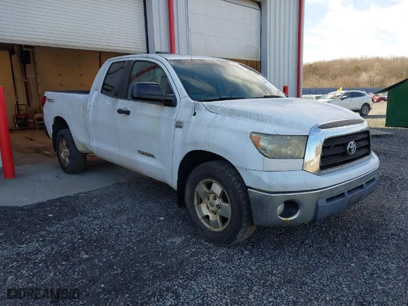 2007 Toyota Tundra SR5 with VIN 5TBBT54177S457632, listed as a IAAI auction lot 41632011 with 180,325 mi miles. Bid and sale history available at carsss.com. Image 1.