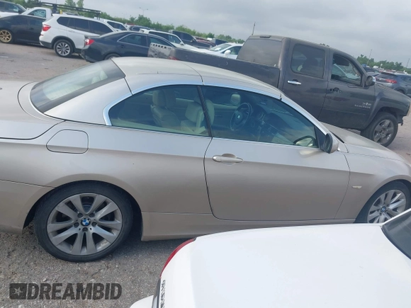 2012 BMW 3 Series 328i z VIN WBADW3C58CE542069, wystawiony jako IAAI lot #42155048 z przebiegiem 193 218 mil mil oraz . Historia ofert i sprzedaży dostępna na DreamBid. Obrazek 13.