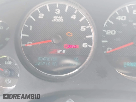 2011 Chevrolet Tahoe LT with VIN 1GNSCBE08BR163408, listed as a IAAI auction lot 42345398 with 283,718 mi miles and . Bid and sale history available at DreamBid. Image 7.