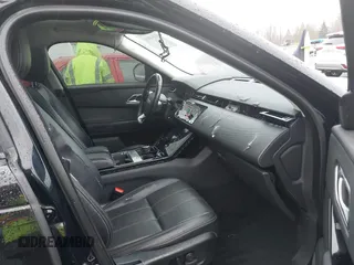 2020 Land Rover Range Rover Velar S z VIN SALYB2EX7LA265410, wystawiony jako IAAI lot #41840054 z przebiegiem 80 795 mil mil oraz . Historia ofert i sprzedaży dostępna na DreamBid. Obrazek 5.