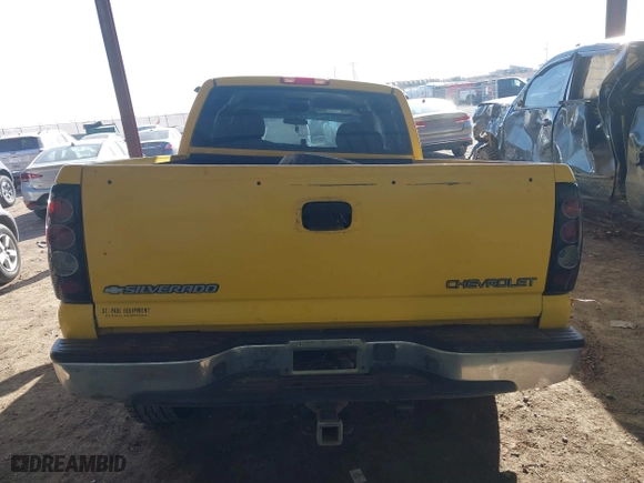 2002 Chevrolet Silverado 1500 LS with VIN 1GCEK19VX2Z244807, listed as a IAAI auction lot 41784212 with 246,067 mi miles. Bid and sale history available at carsss.com. Image 16.