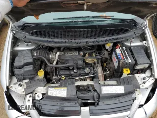 2005 Dodge Caravan SXT with VIN 2D4GP44L55R362380, listed as a Copart auction lot 67055344 with 190,608 mi miles and Non Repairable. Bid and sale history available at DreamBid. Image 7.