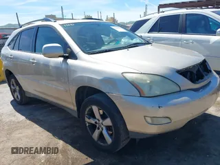 2004 Lexus RX 330 with VIN JTJGA31U240028531, listed as a IAAI auction lot 41887288 with 228,325 mi miles. Bid and sale history available at carsss.com. Image 1.
