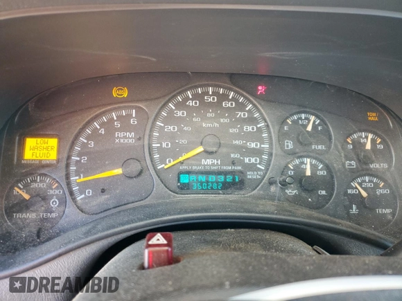 2000 Chevrolet Silverado 2500 LS z VIN 1GCFC29U7YE331000, wystawiony jako Copart lot #47569685 z przebiegiem 350 282 mil mil oraz Szkoda całkowita • Salvage title. Historia ofert i sprzedaży dostępna na DreamBid. Obrazek 9.
