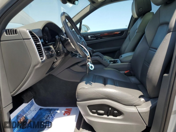 2022 Porsche Cayenne Turbo S E-Hybrid with VIN WP1AA2AY8NDA01171, listed as a Copart auction lot 55990585 with 54,390 mi miles and Salvage title. Bid and sale history available at DreamBid. Image 7.
