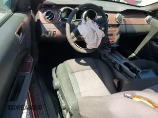 2007 Ford Mustang Deluxe с VIN 1ZVHT80N475356708, выставлен на аукционе Copart как лот 58121645 с пробегом 170 700 миль миль и Списание • Salvage title. История ставок и продаж доступна на DreamBid. Изображение 8.